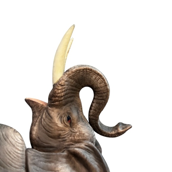 Elephant Family Andrea by Sadek 2992 Mother and Baby Trunk Up Precious - Picture 10 of 13